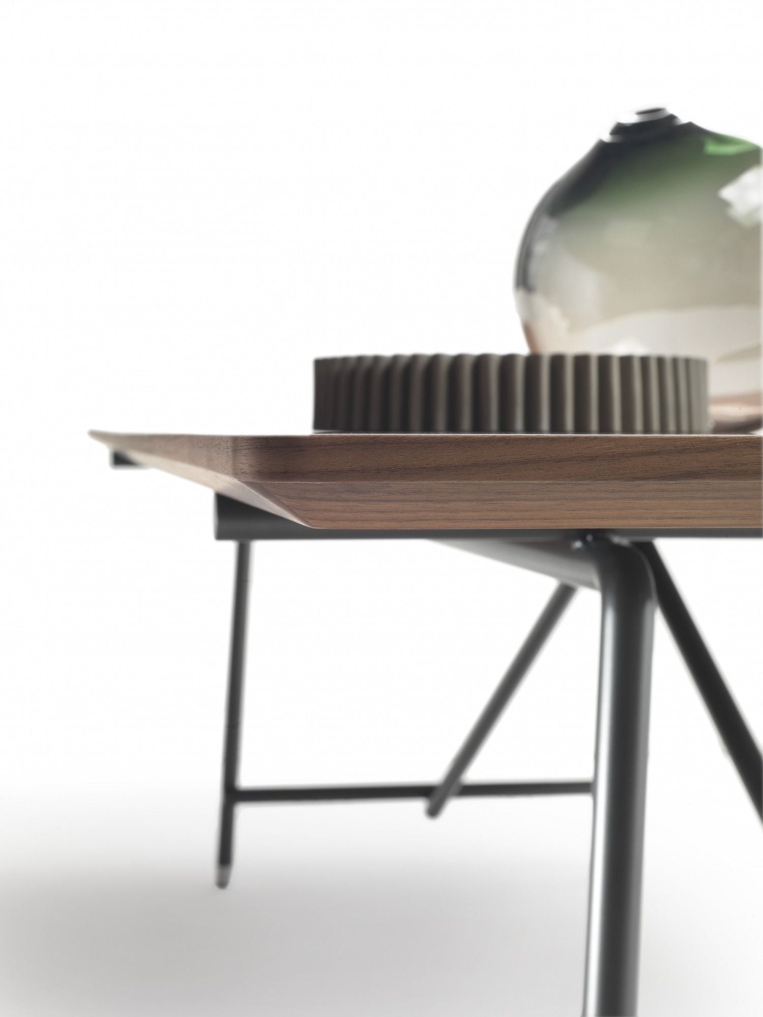 Any Day dining table