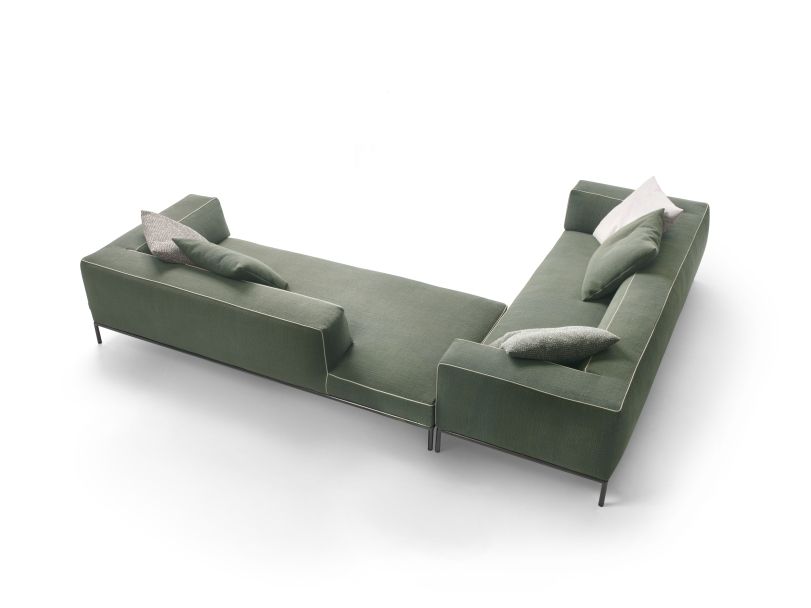 Perry up sofa