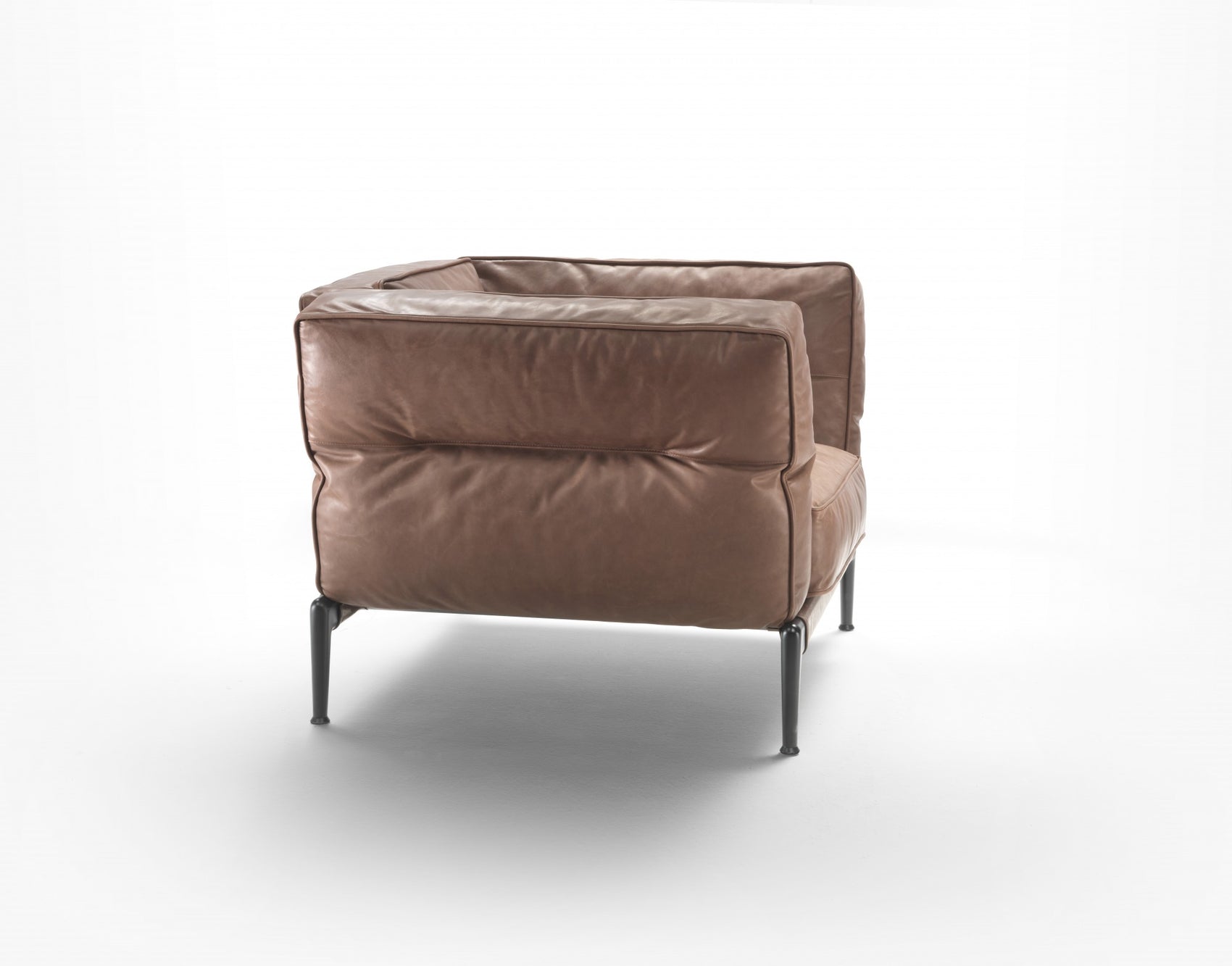 Adda armchair