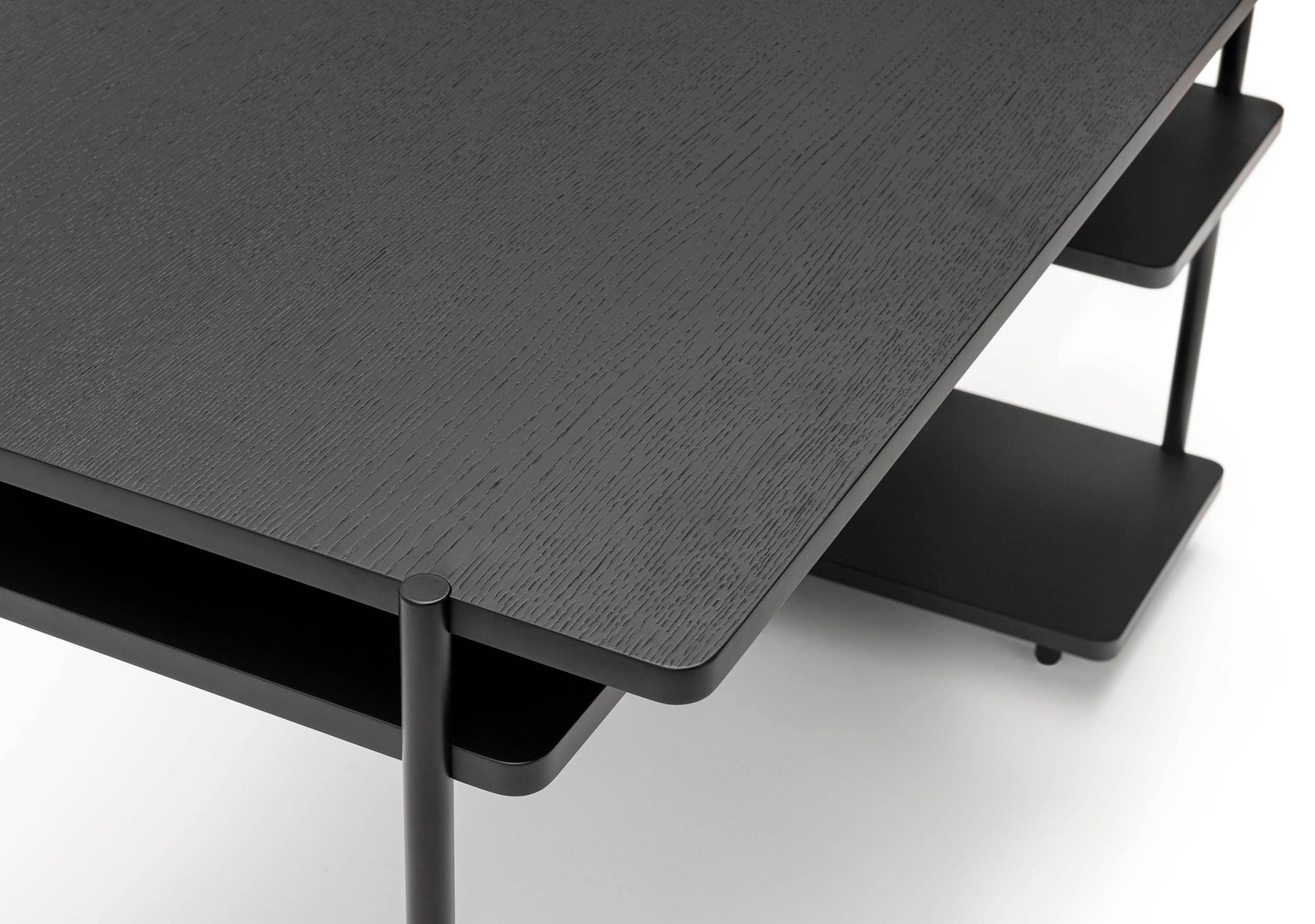 Aero writing desk