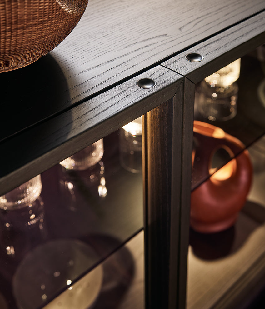 Aiko side board