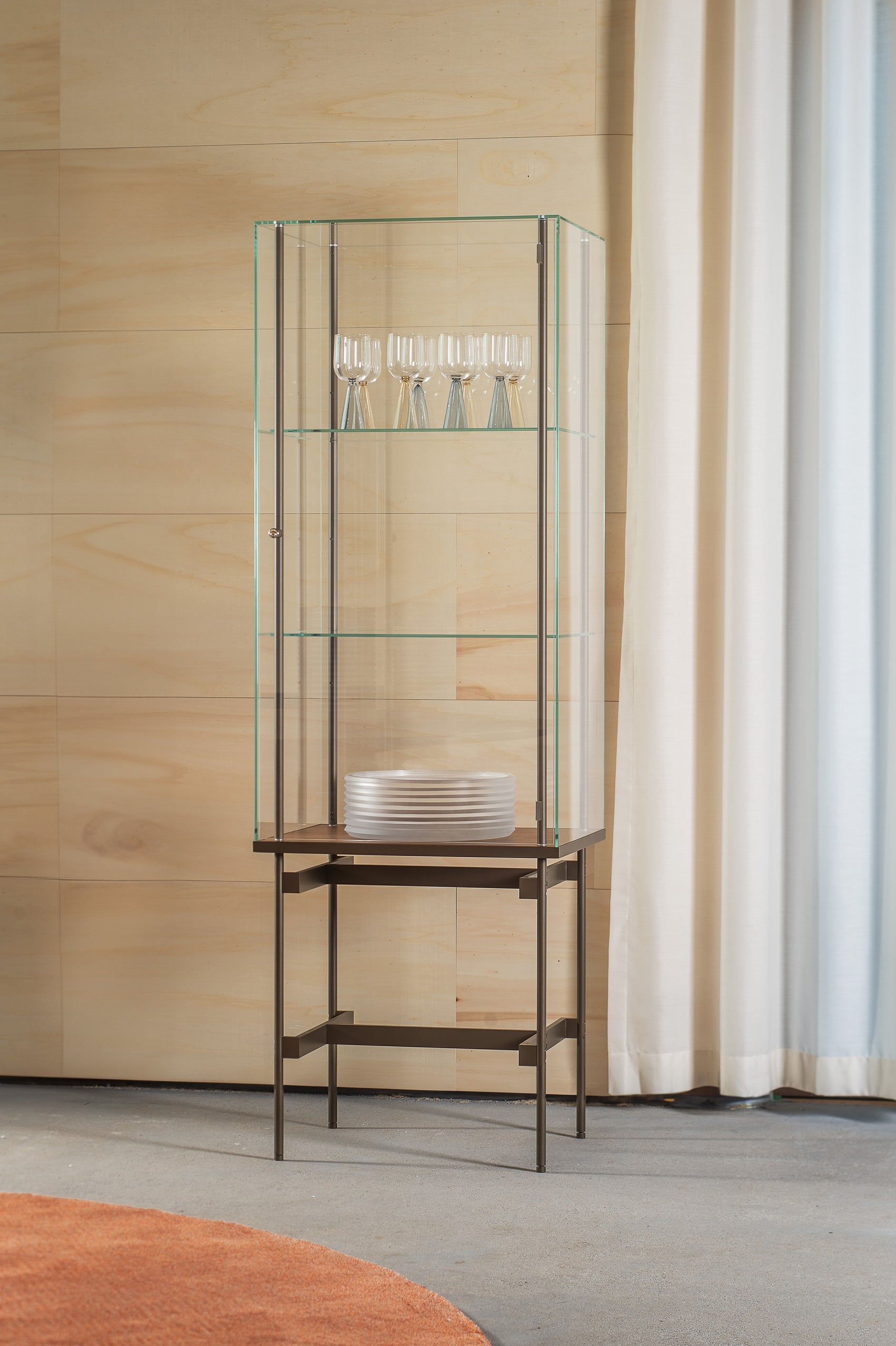 Visible display cabinet