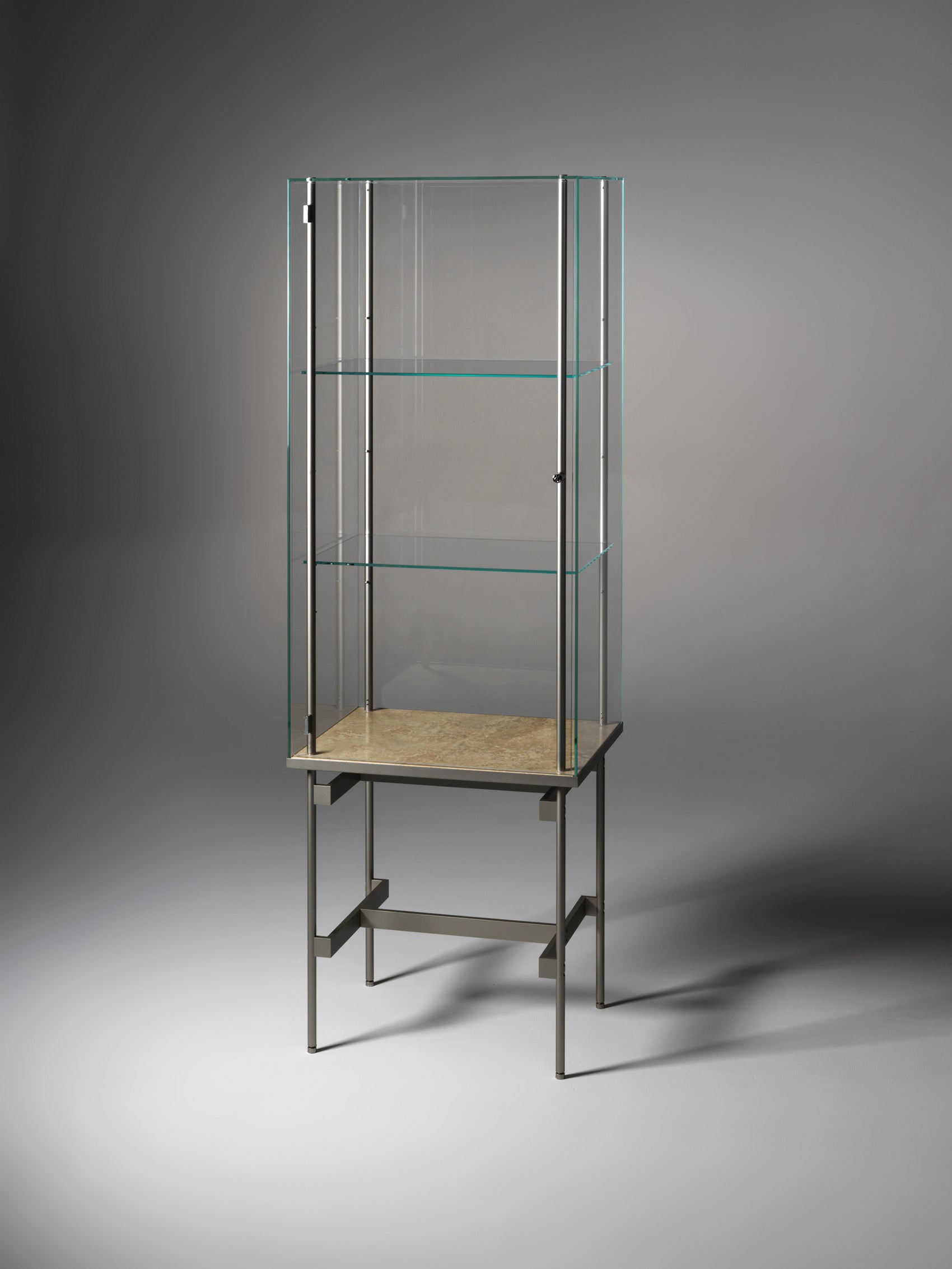 Visible display cabinet