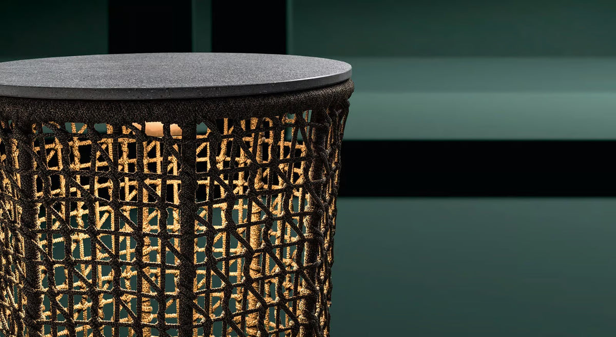 Emma basket table