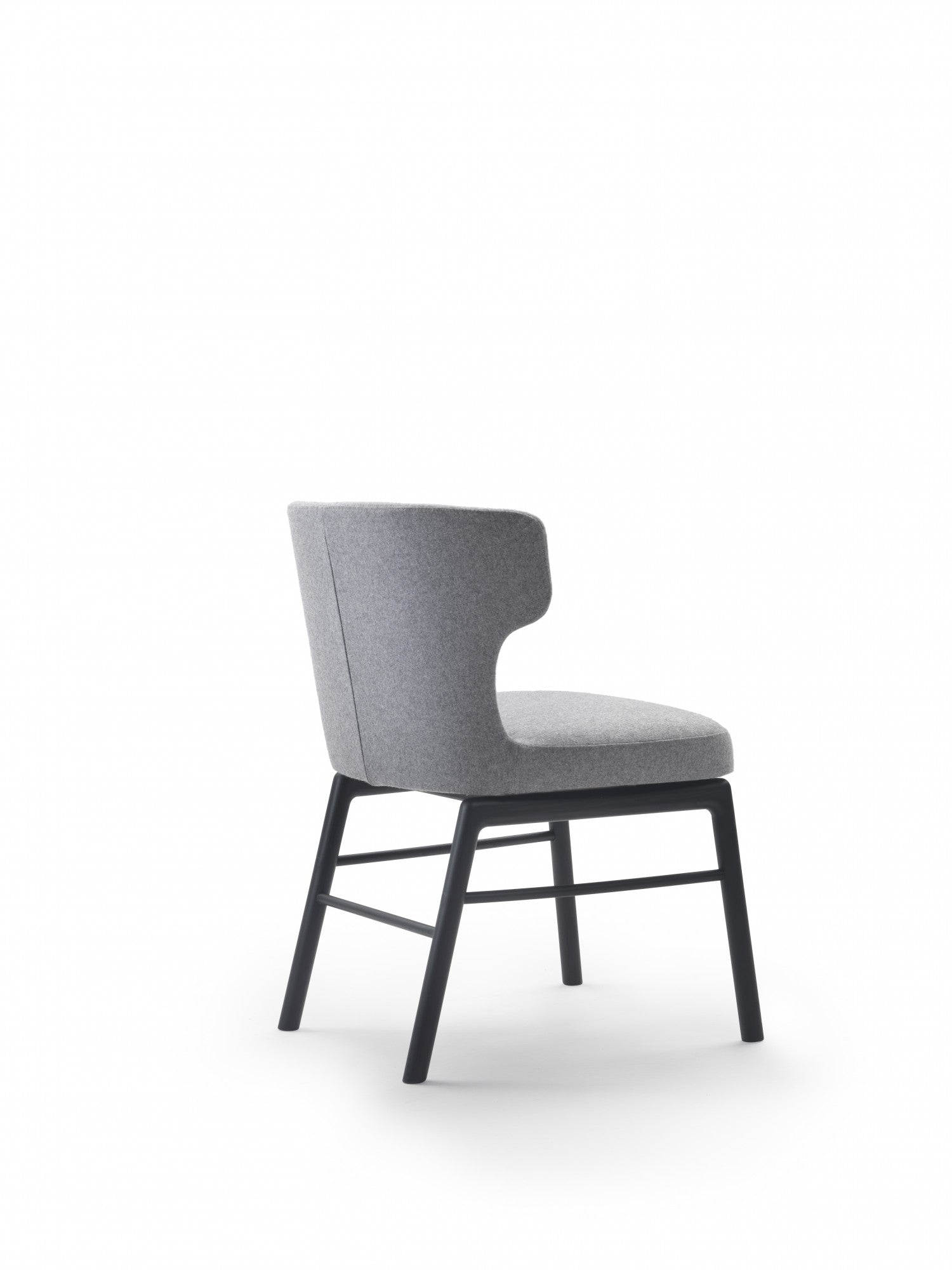 Vesta dining chair
