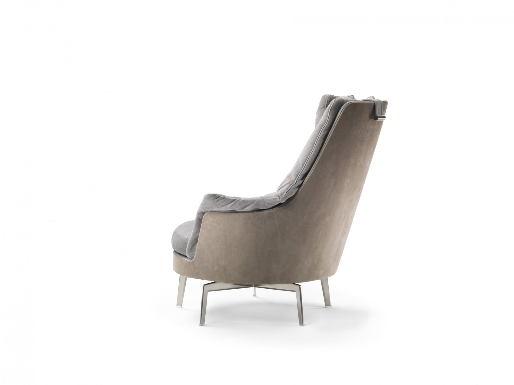 Guscioalto Light armchair