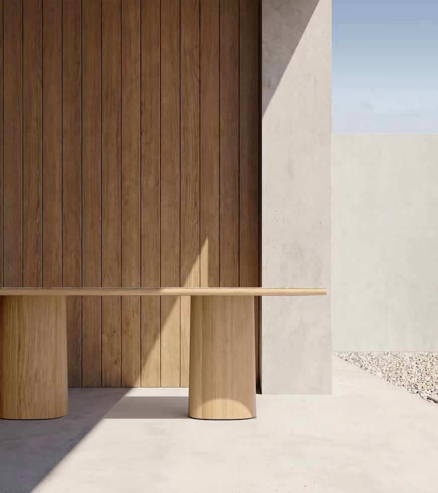 Giro outdoor dining table