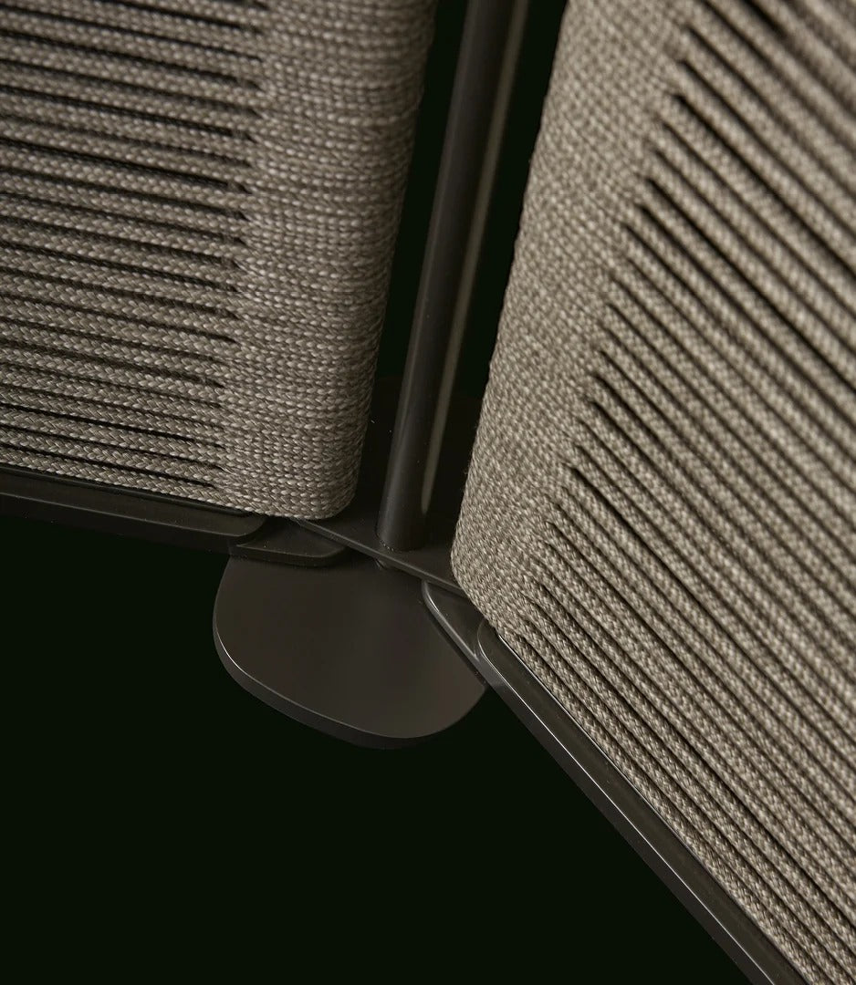 Hima room divider
