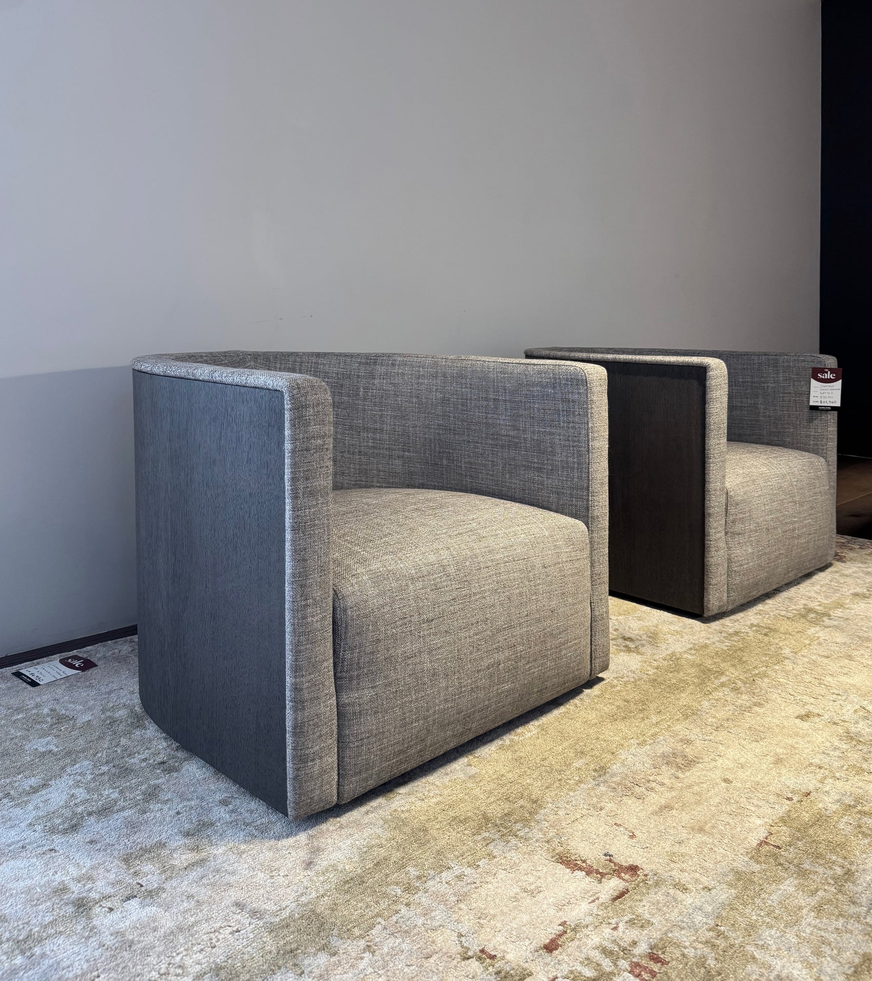 Confident Armchairs (Set of 2)