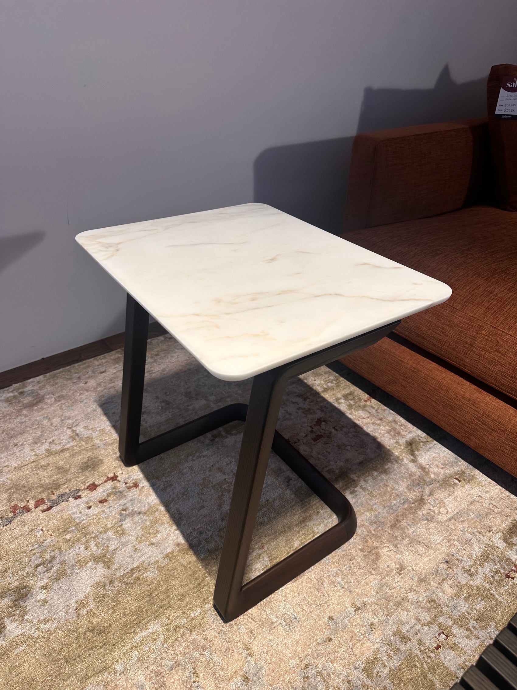 Sigmund side table