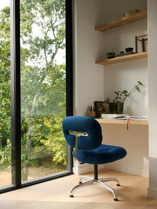 Morrison Hannah chair