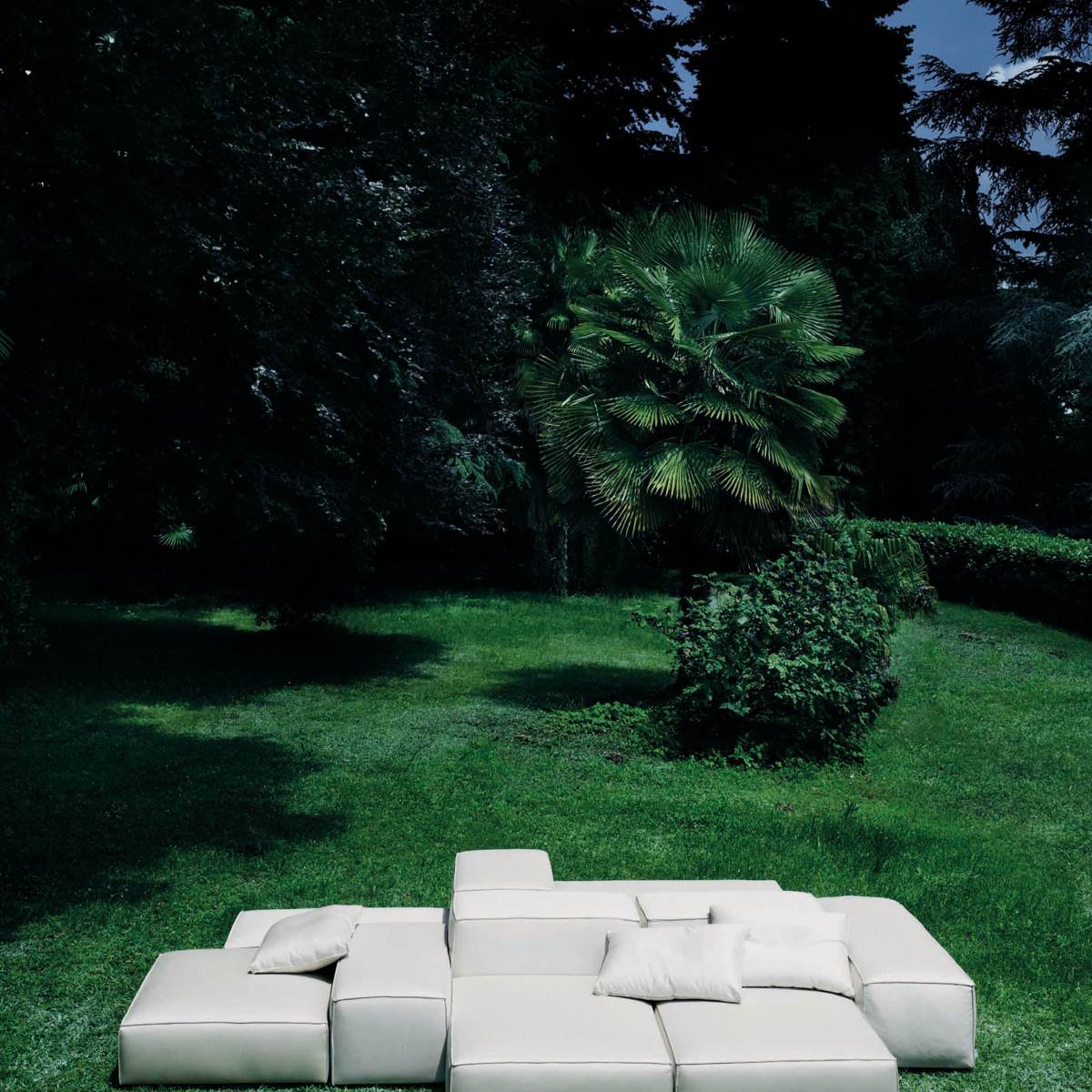 Extrasoft outdoor sofa