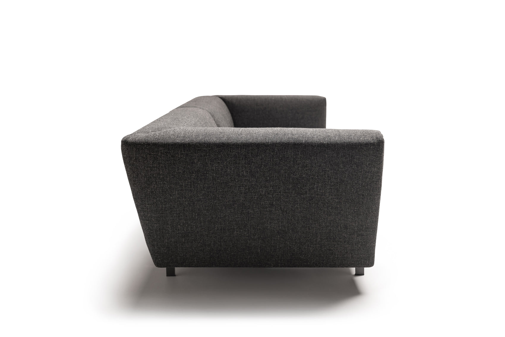 Neera sofa