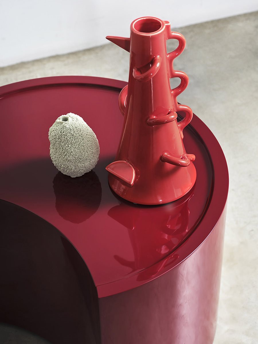 Low Bol table