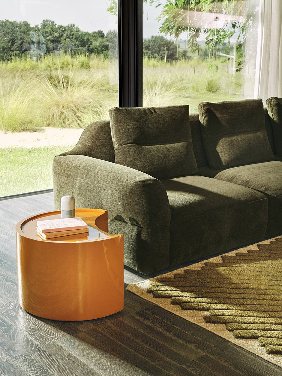 Low Bol table