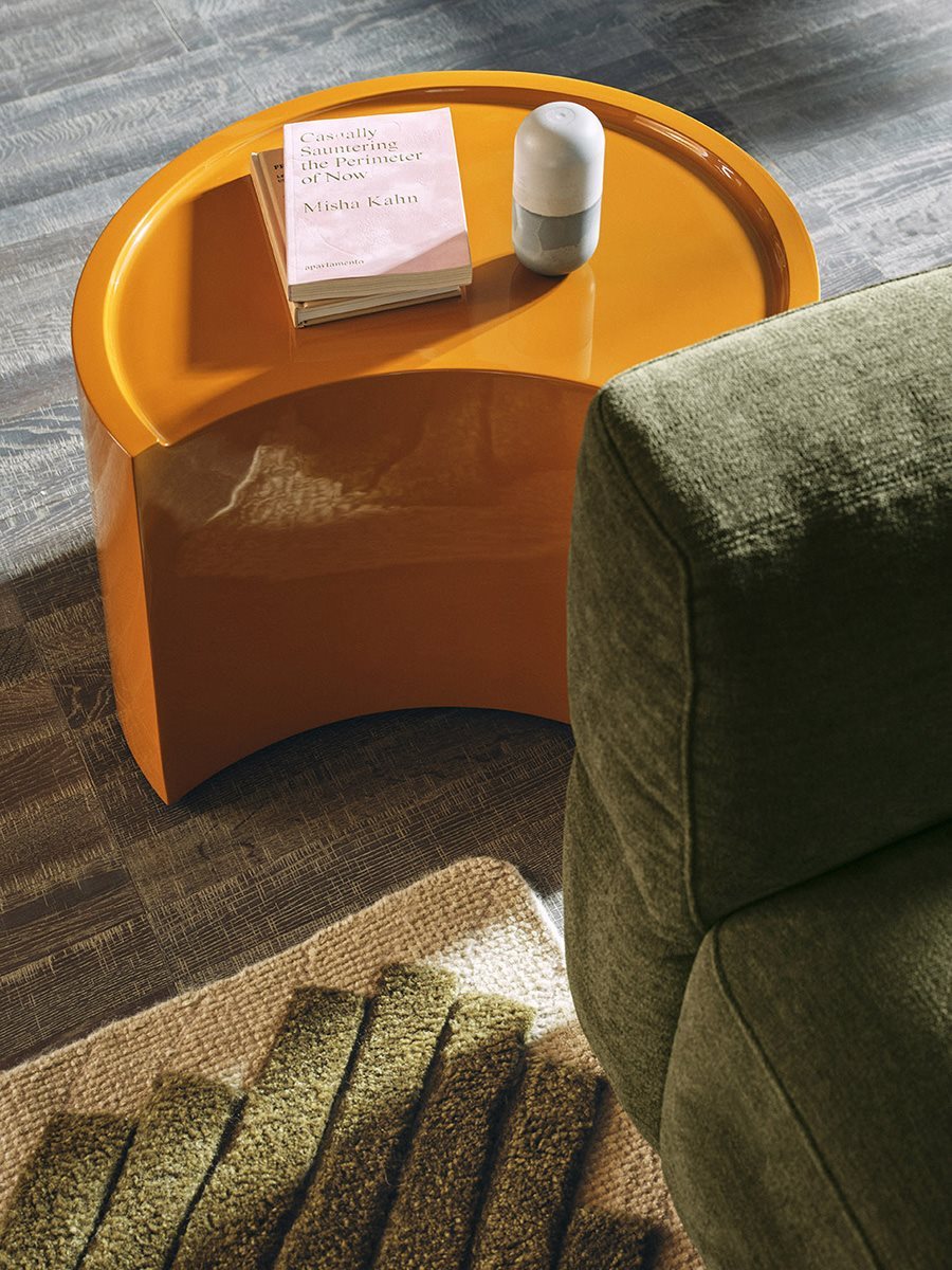 Low Bol table