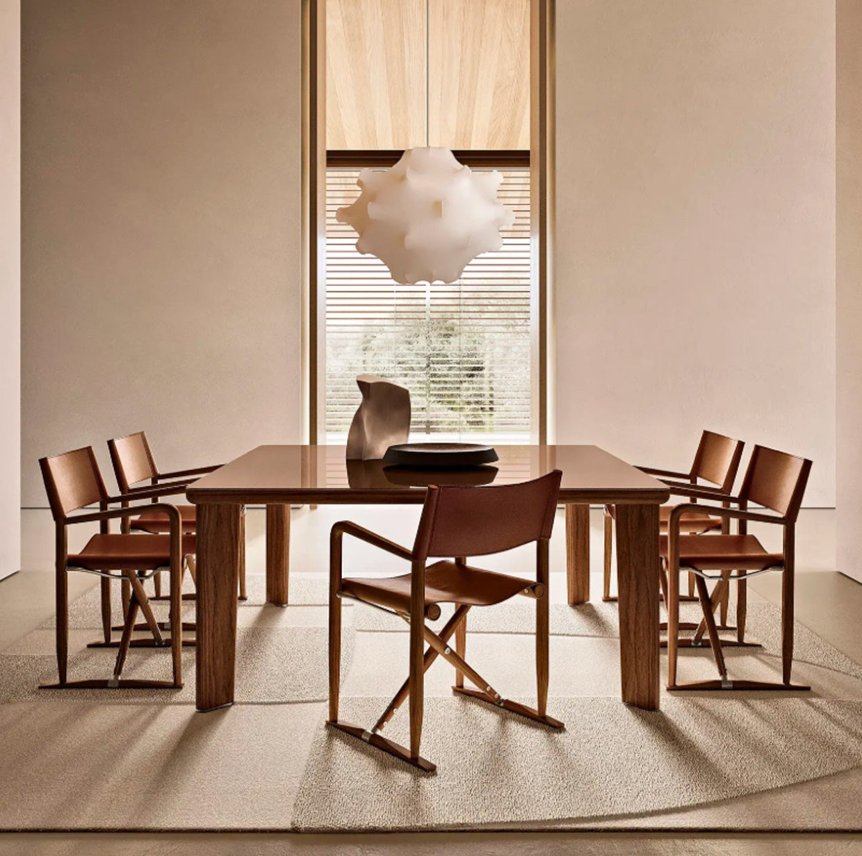 Luchino dining chair