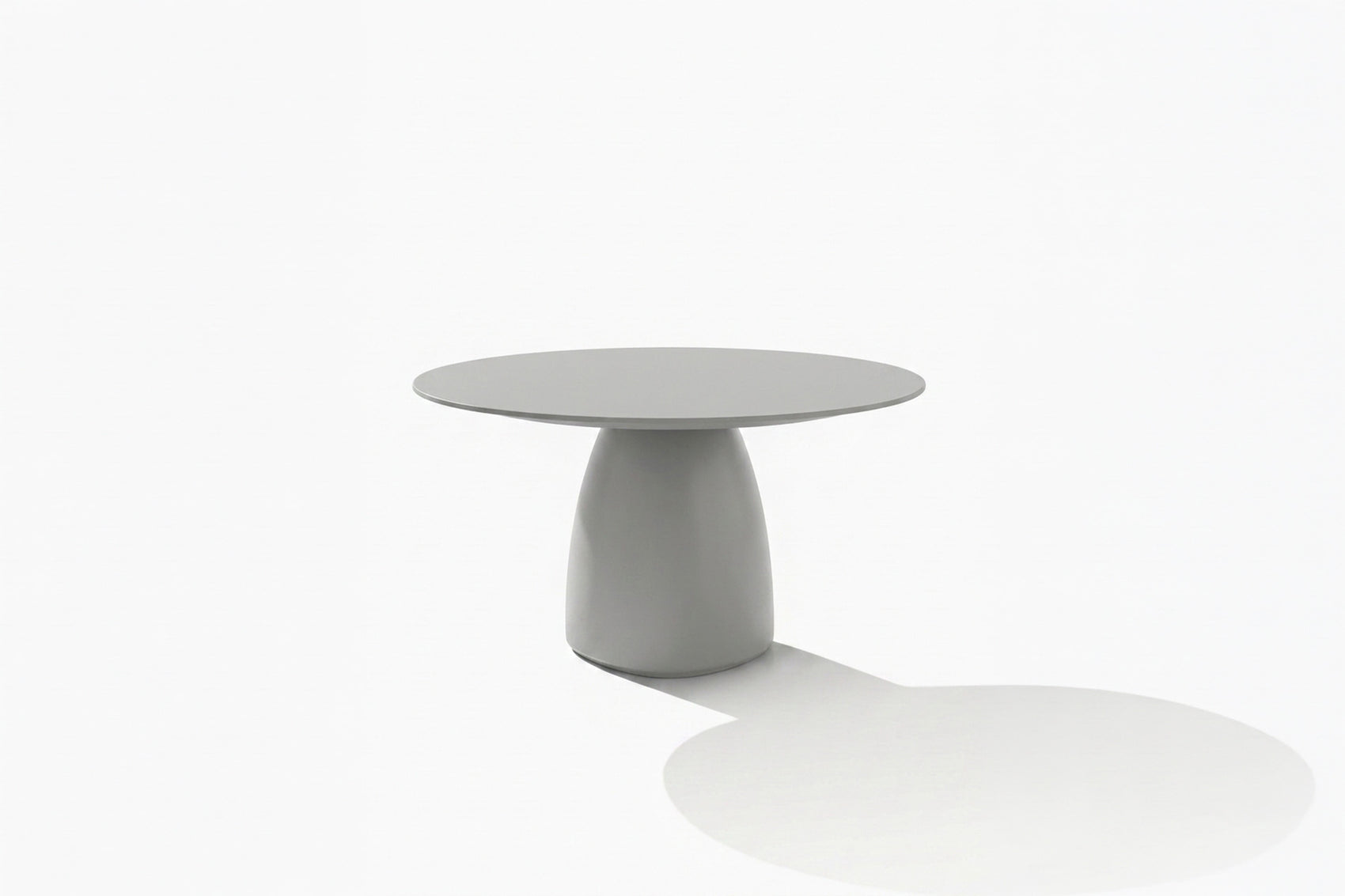Monolith outdoor low dining table
