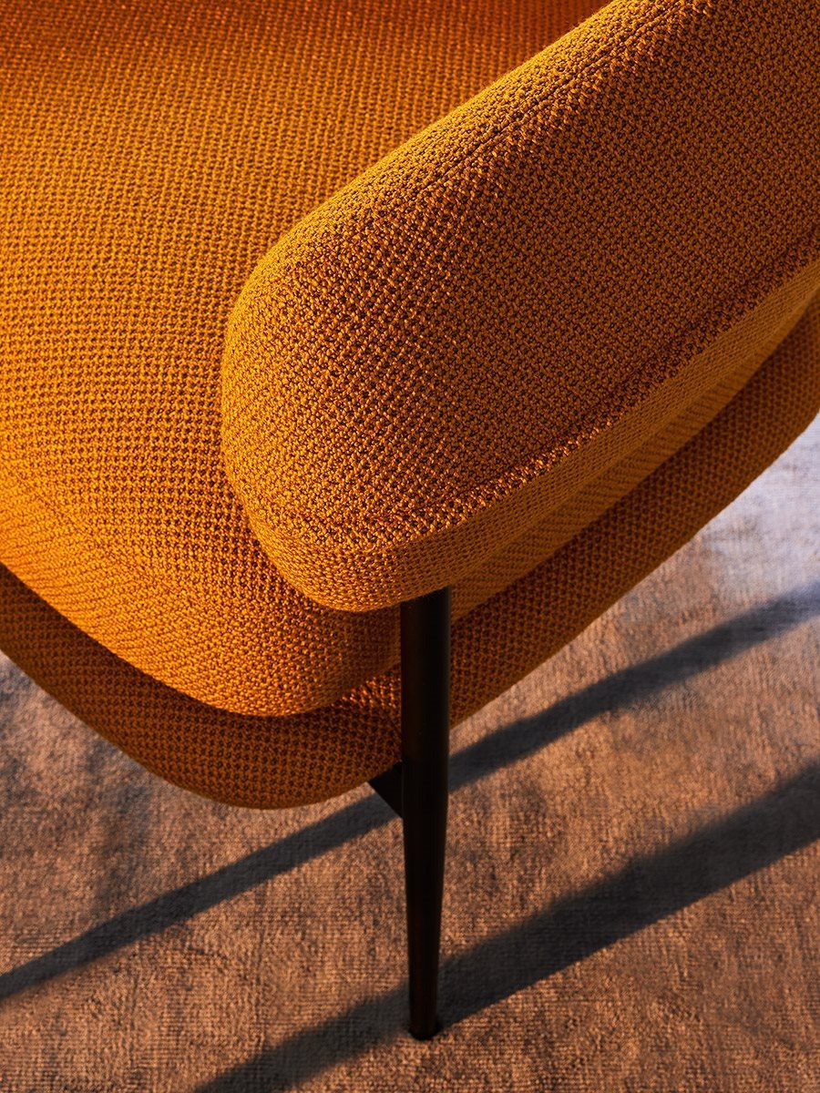 Nena lounge armchair