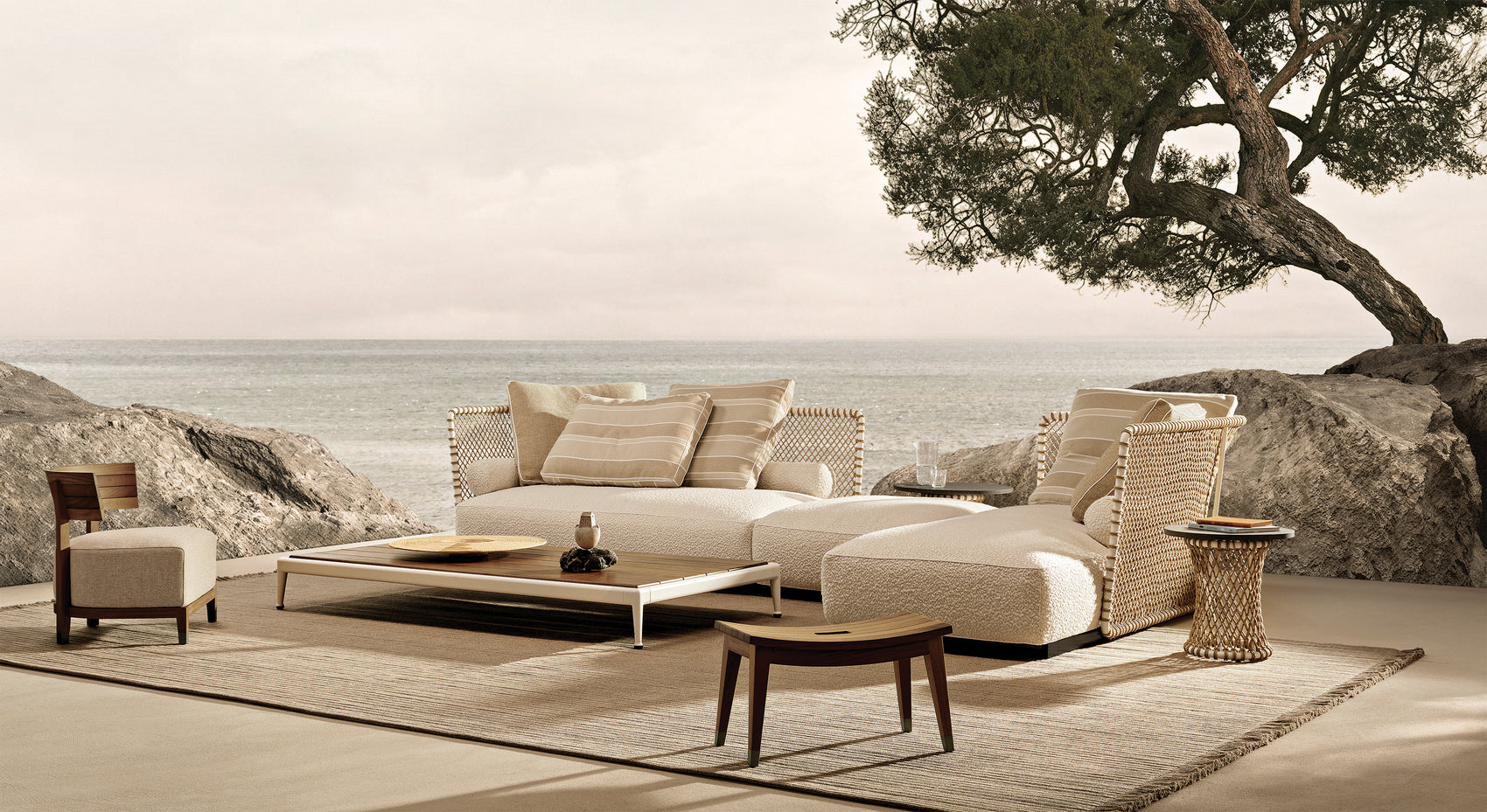 Oasis outdoor sofa