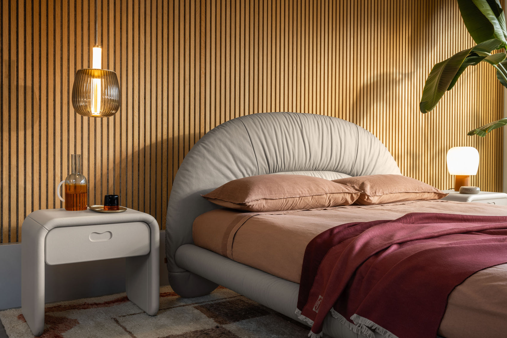 LieLow bed