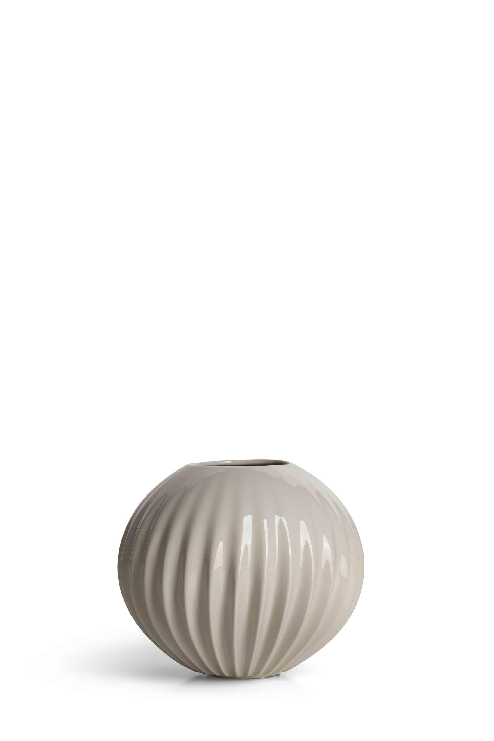 Shiwa vase