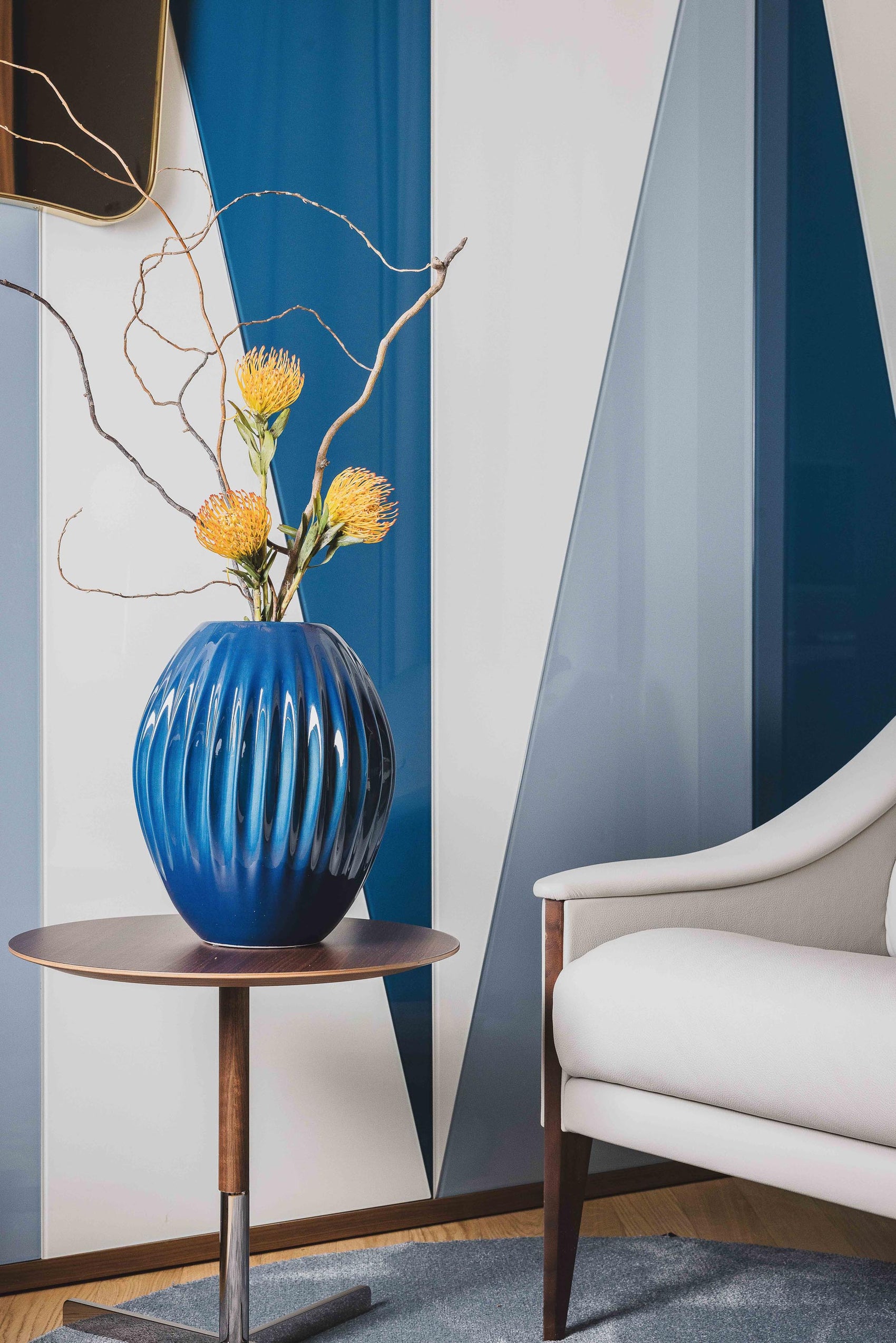 Shiwa vase