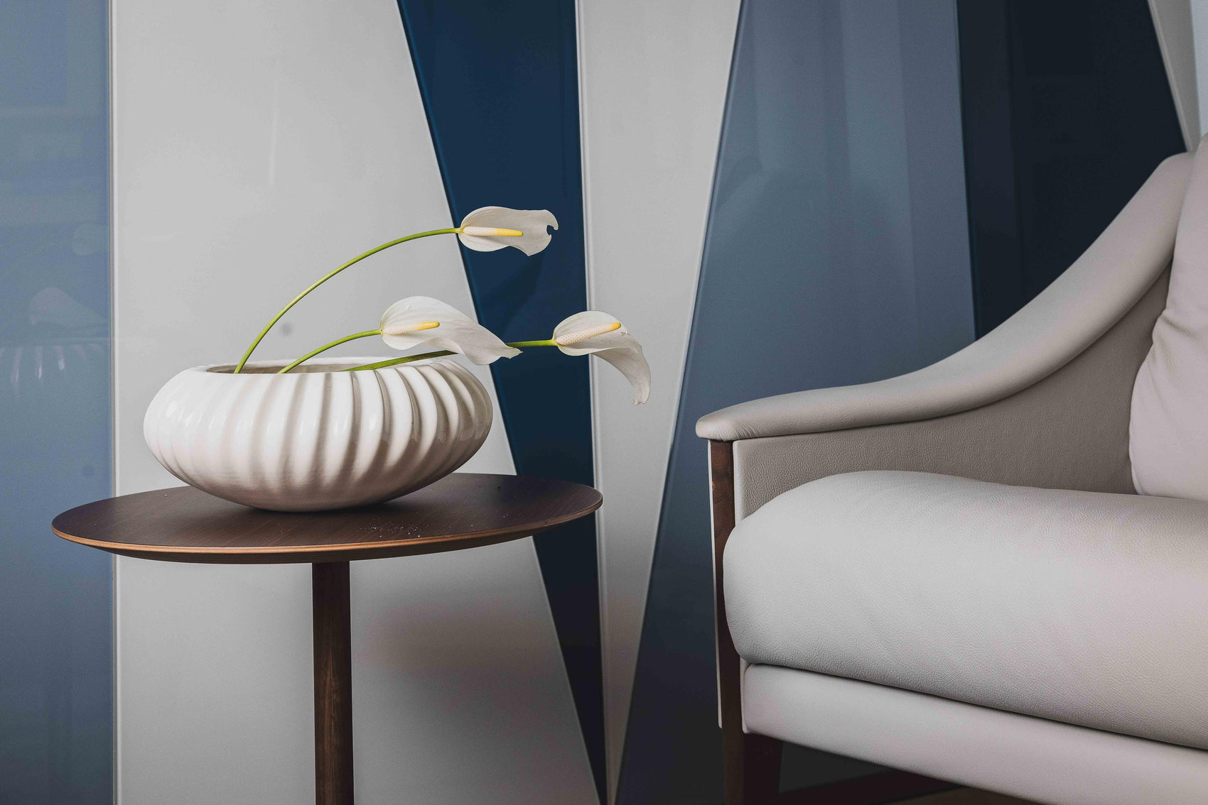 Shiwa vase