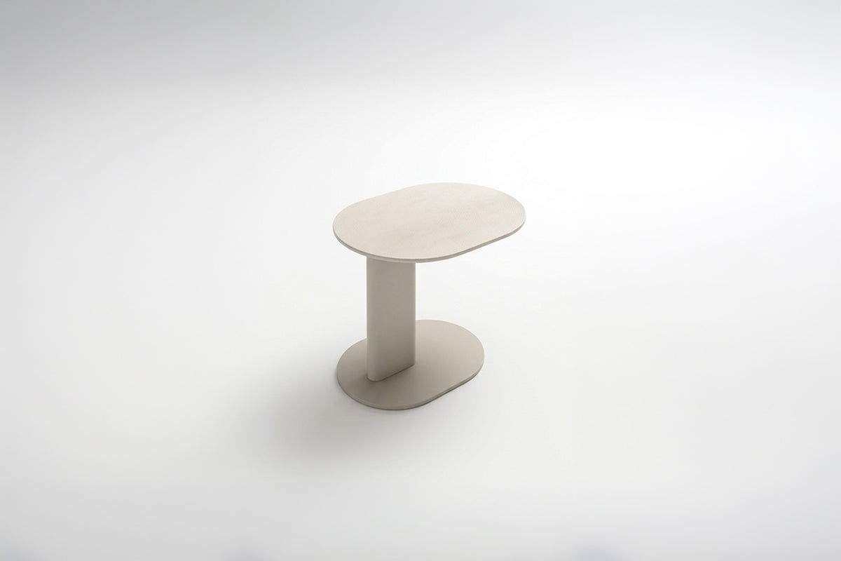 Plinto coffee table