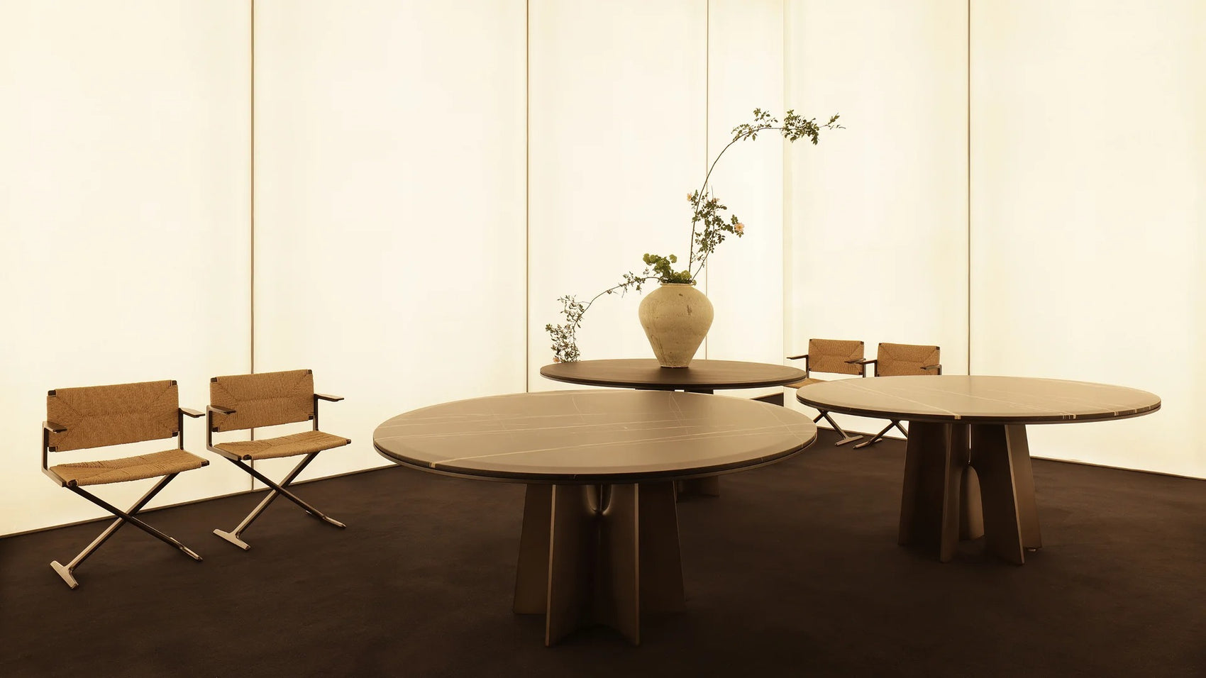Vortice dining table