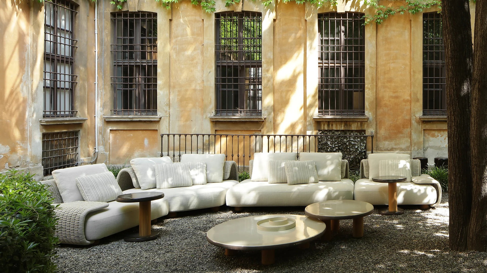 Shore sofa