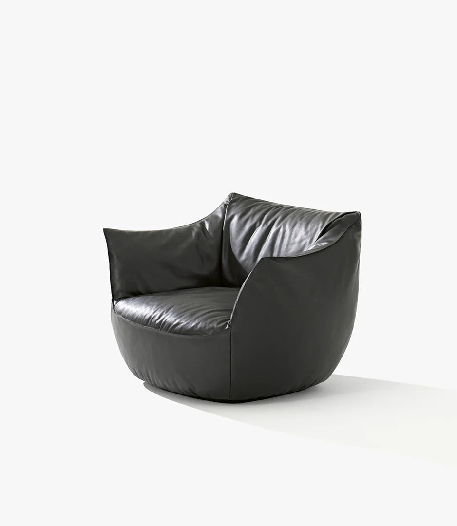 Alfred armchair