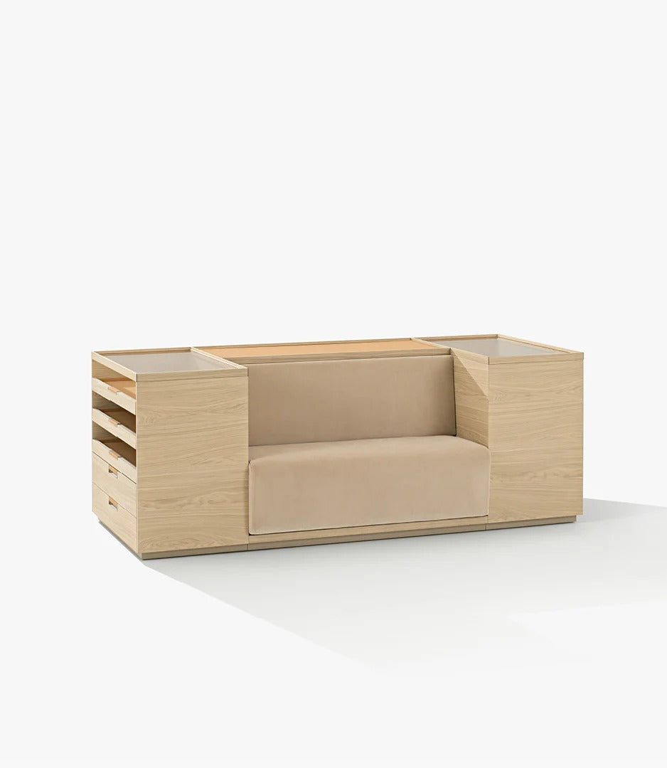 Suite chest of drawers
