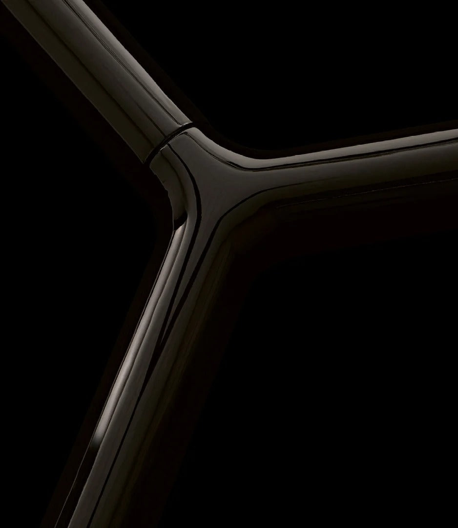Neo Concorde table