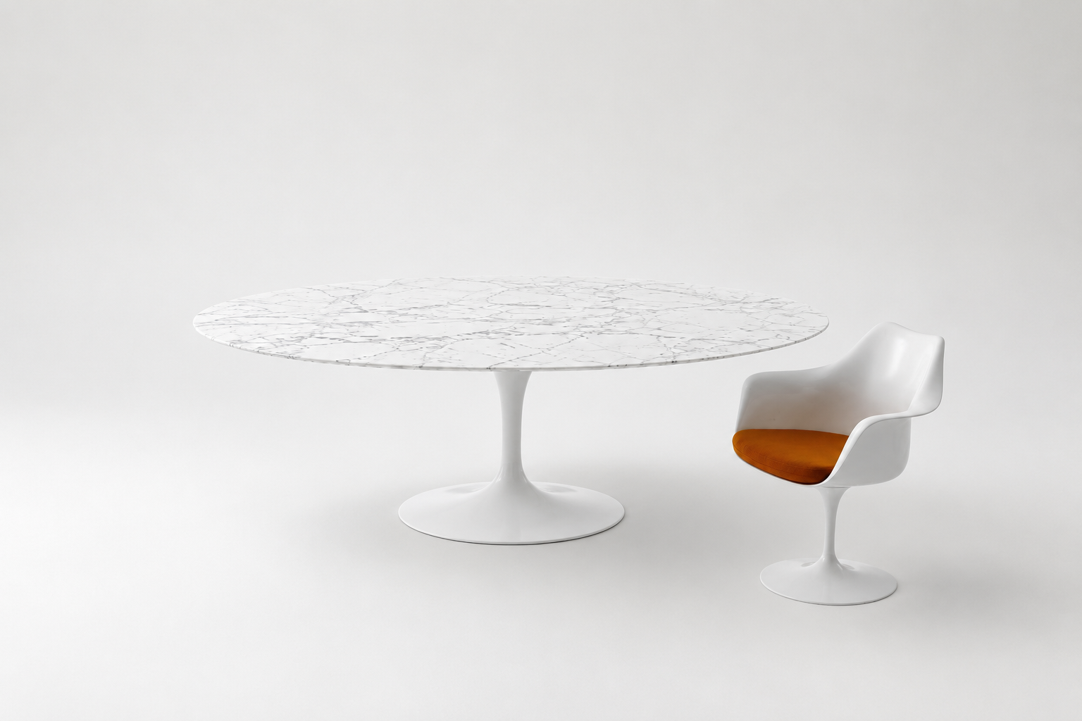 Saarinen oval dining table