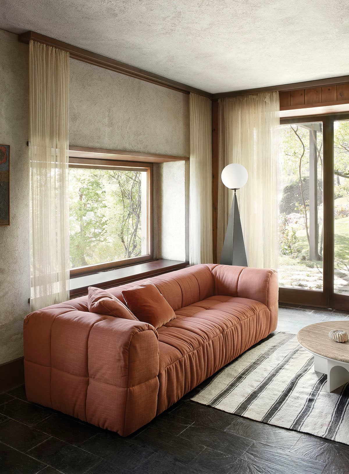 Strips corner sofa