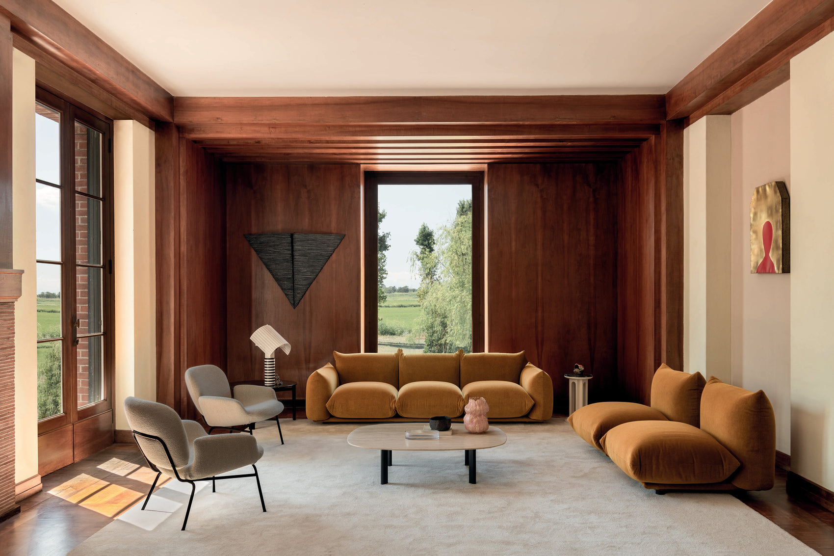 Marea small table