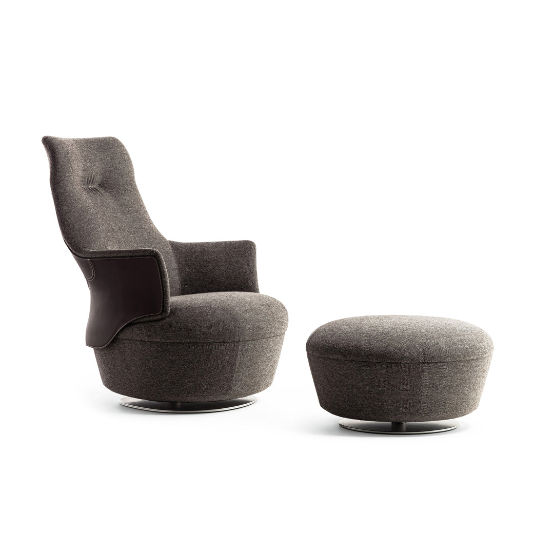 Assaya armchair
