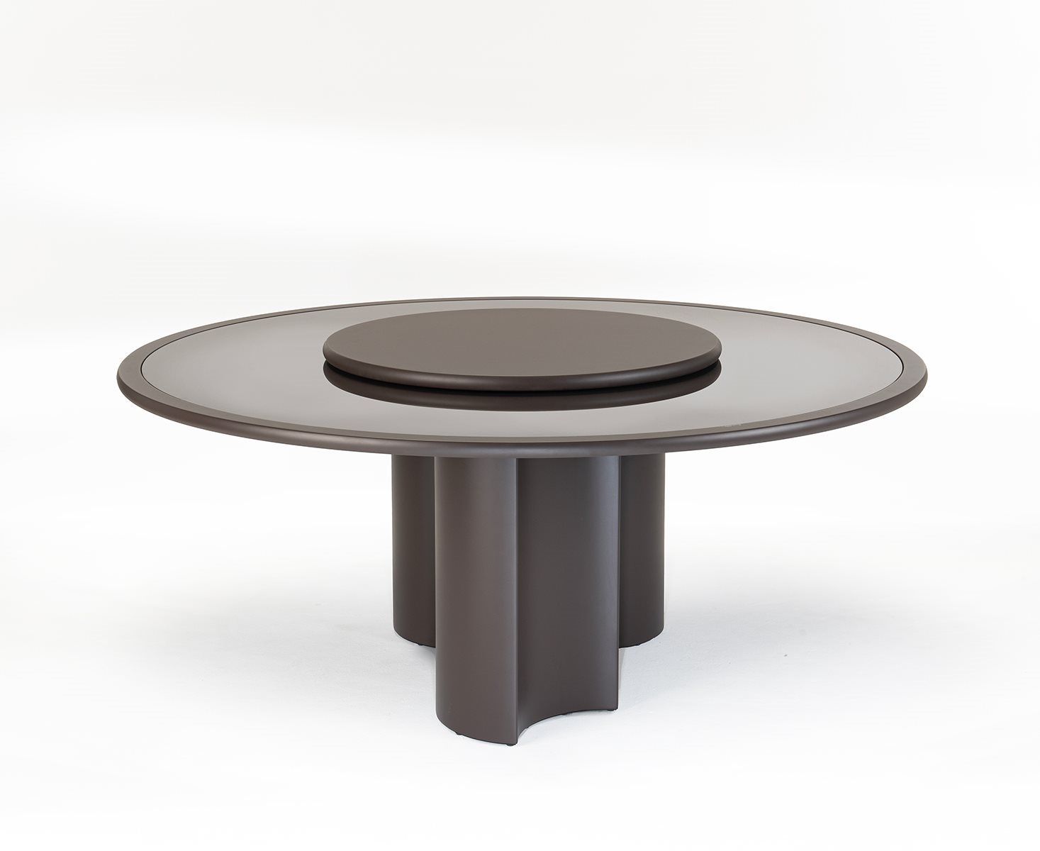 Bol 2326 dining table