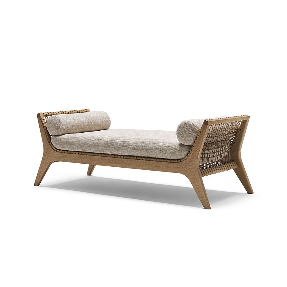 Klismos Chaise Longue