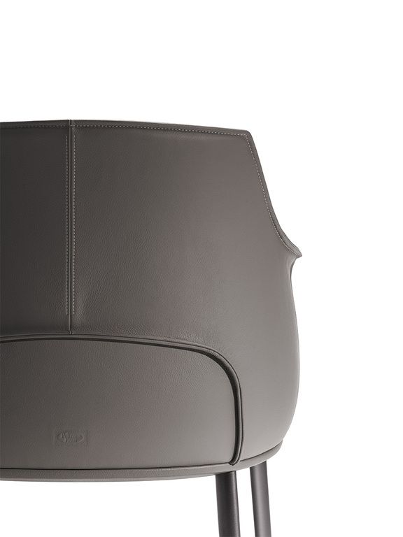 Archibald large dining chair