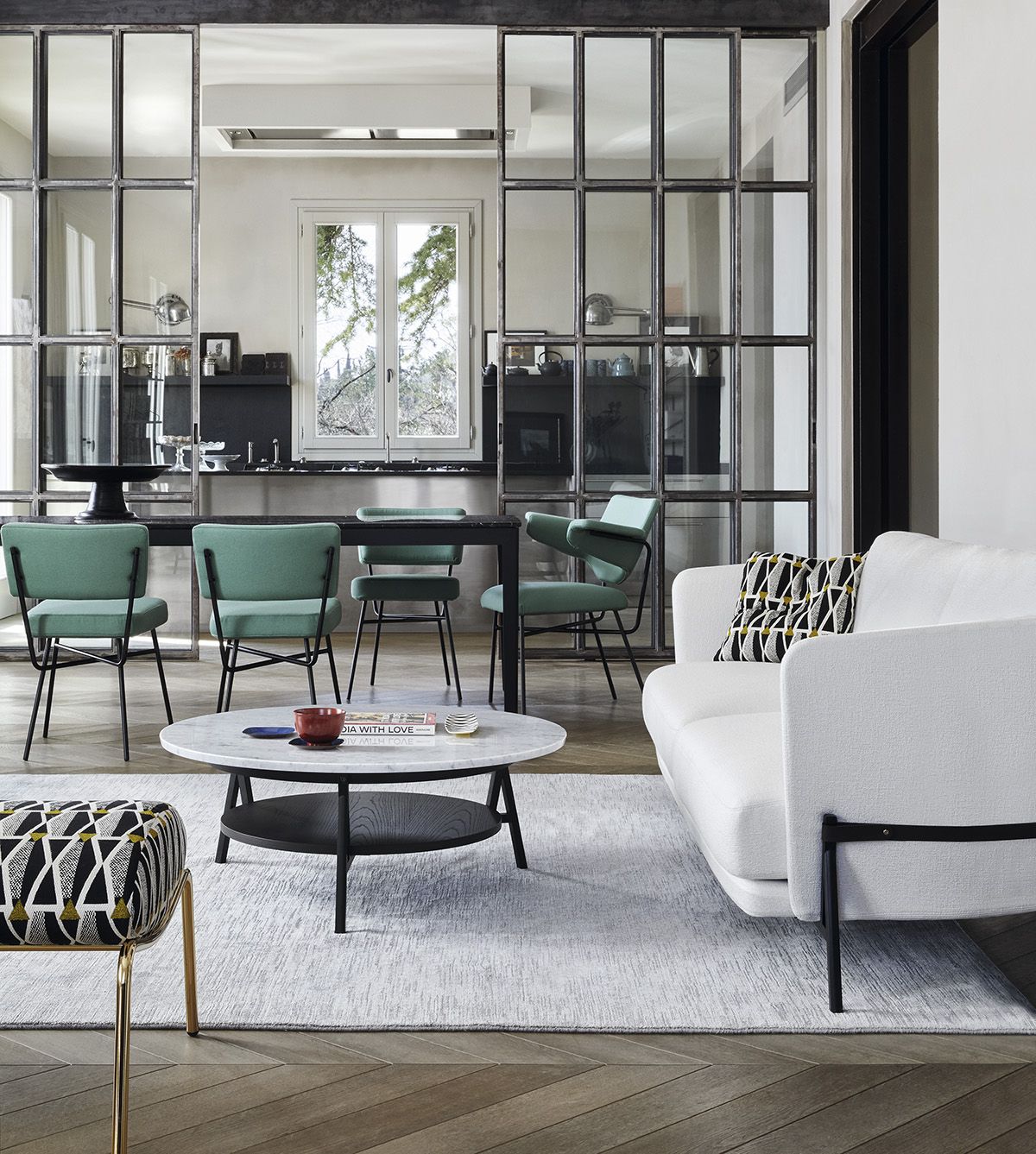 Cradle sofa