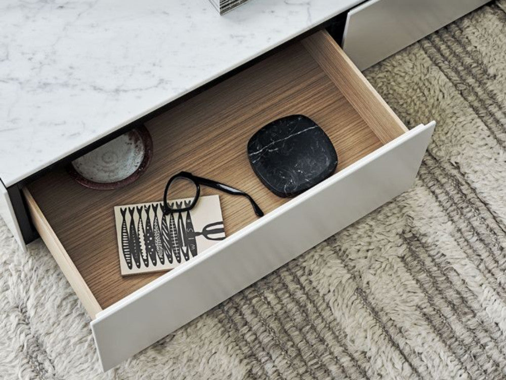 Matic coffee table