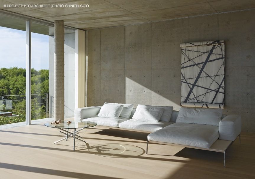 Lifesteel sofa