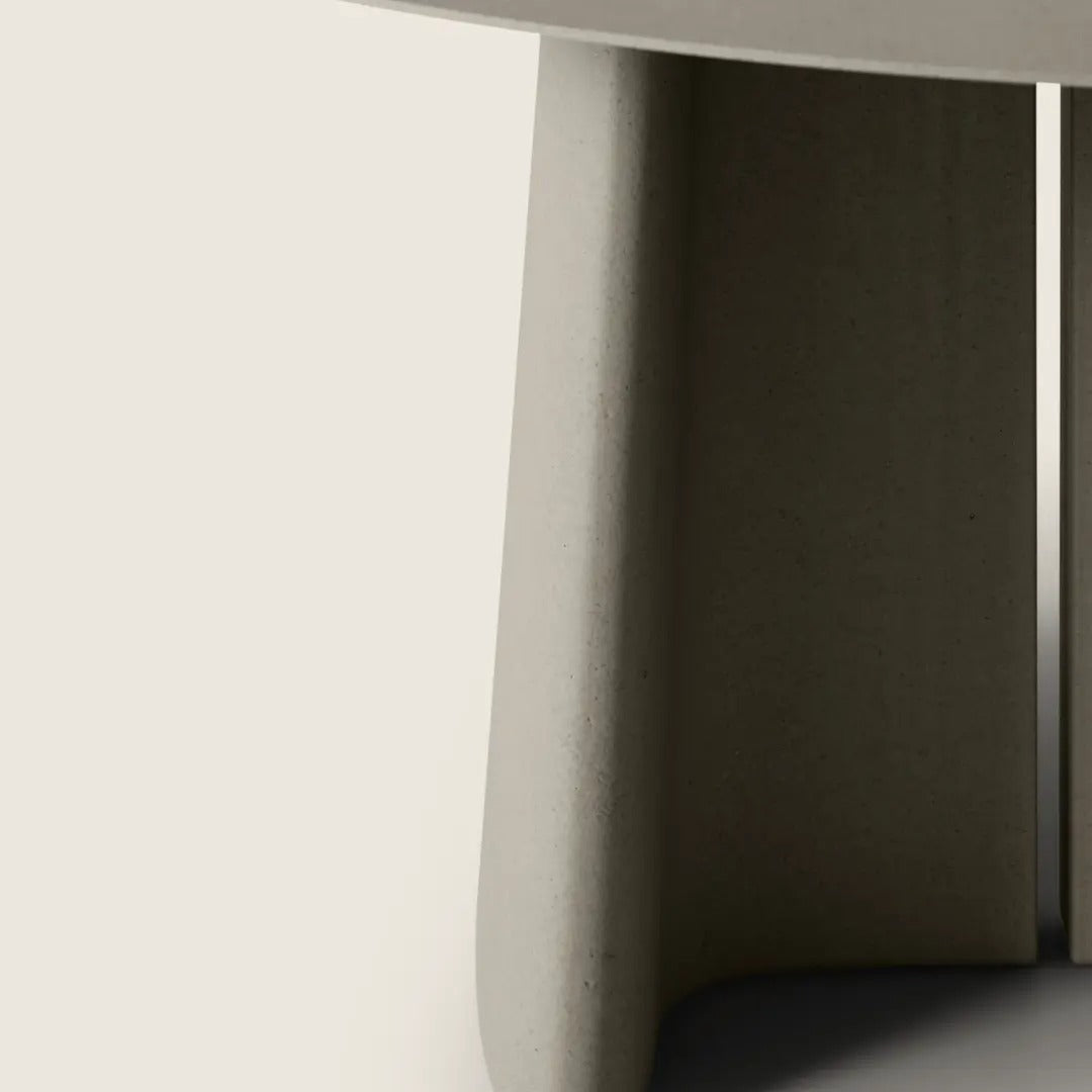 Tara outdoor table