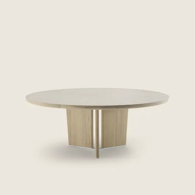Marquis table