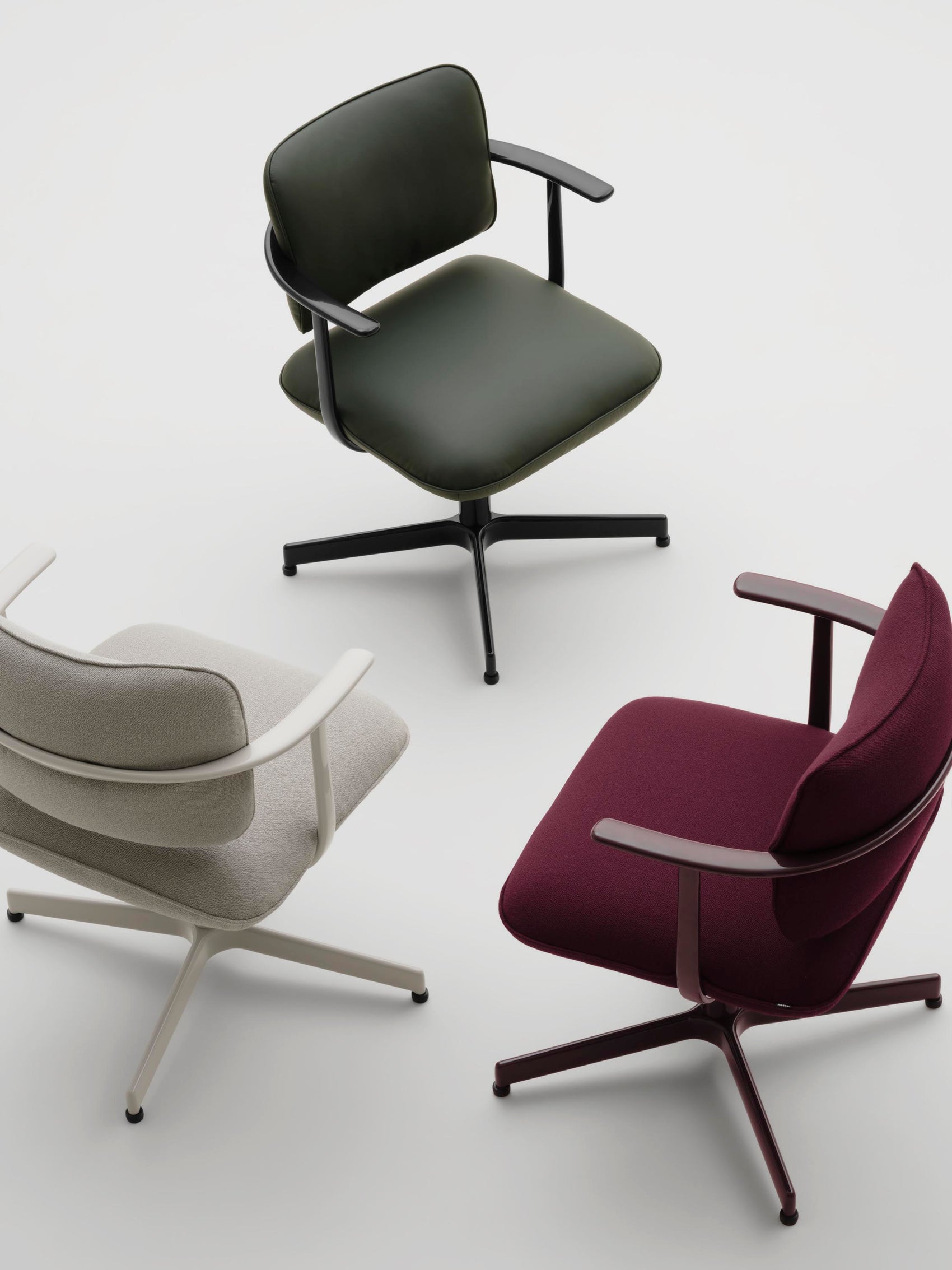 U-Type chair