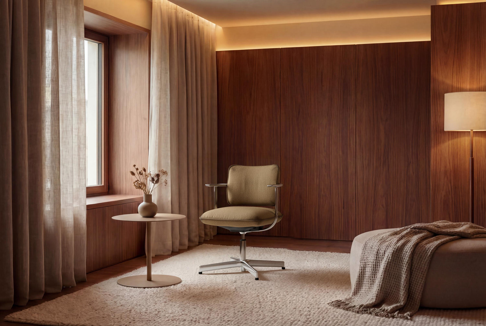 U-Type chair