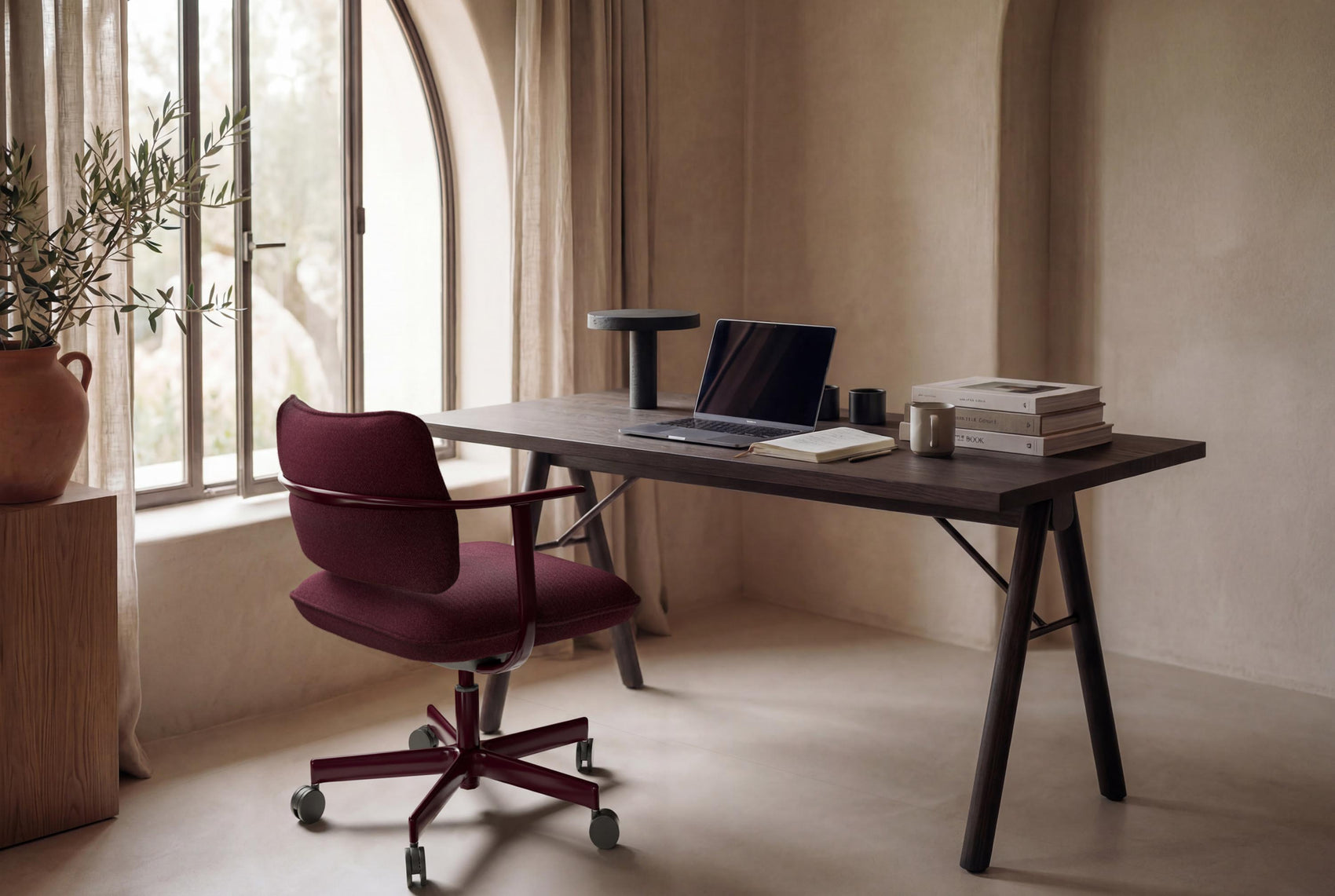 U-Type chair