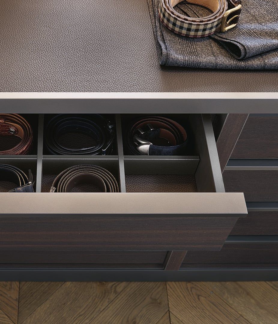 Senzafine drawer unit detail